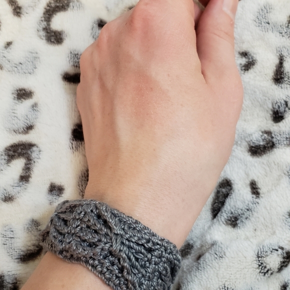 Crochet Bracelet - Picture 2 of 2
